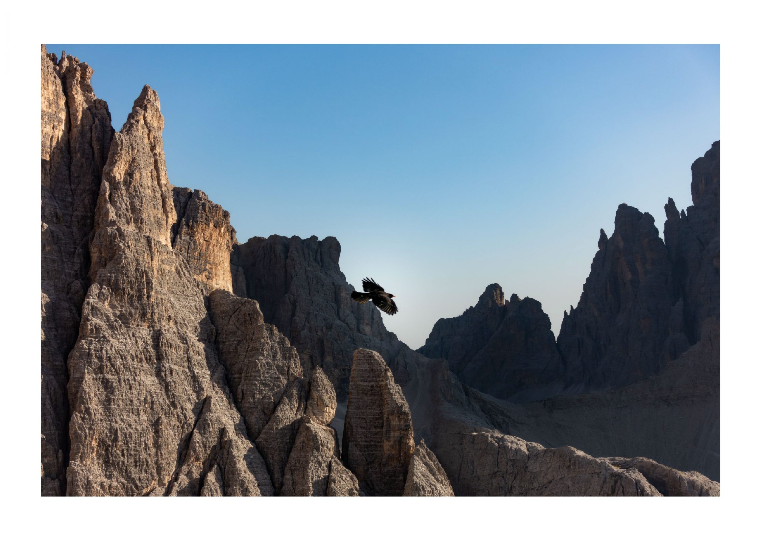 Tirage photographique d’art “L’écho du chocard” – Dolomites, Alpes, imprimé sur papier Canson Baryta photographique.