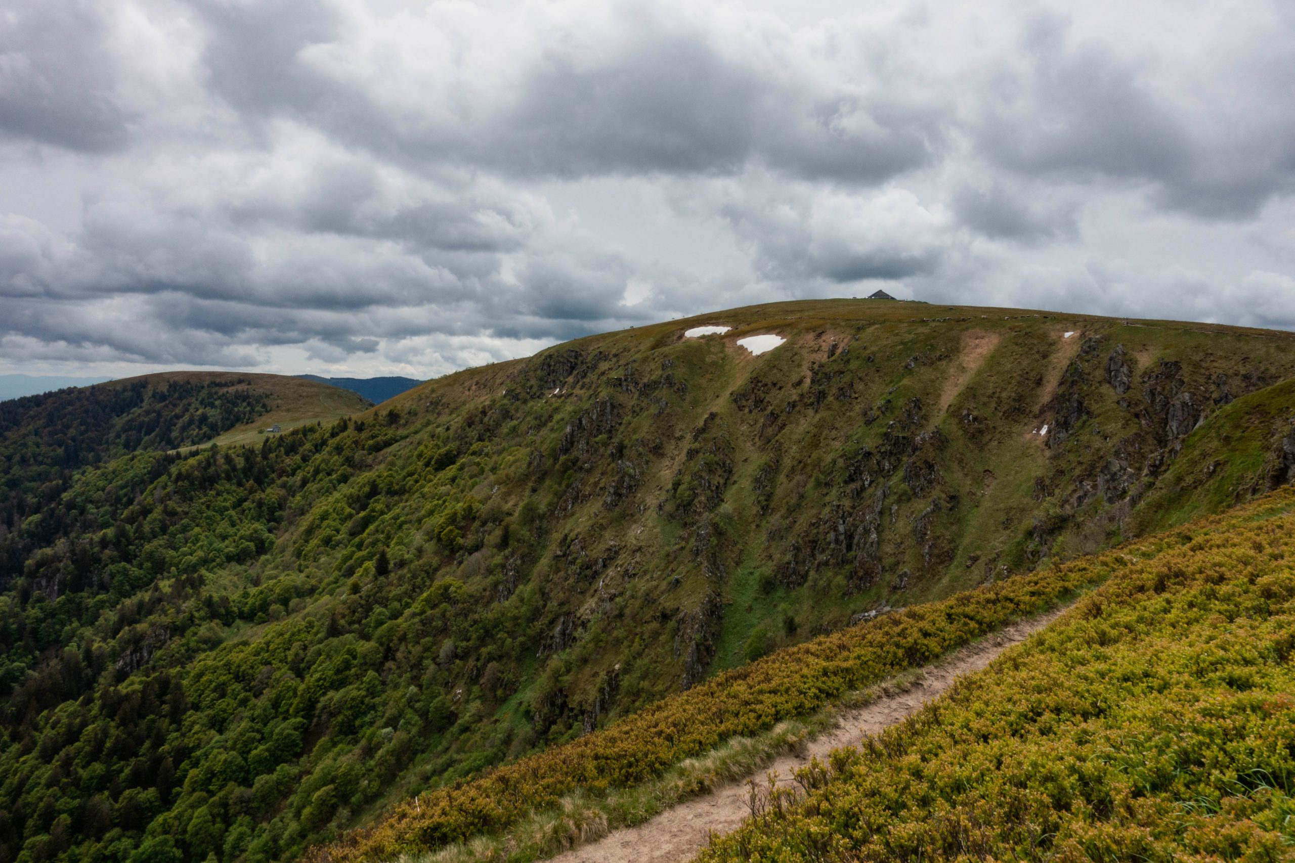 sentier des cretes vosges le hohneck