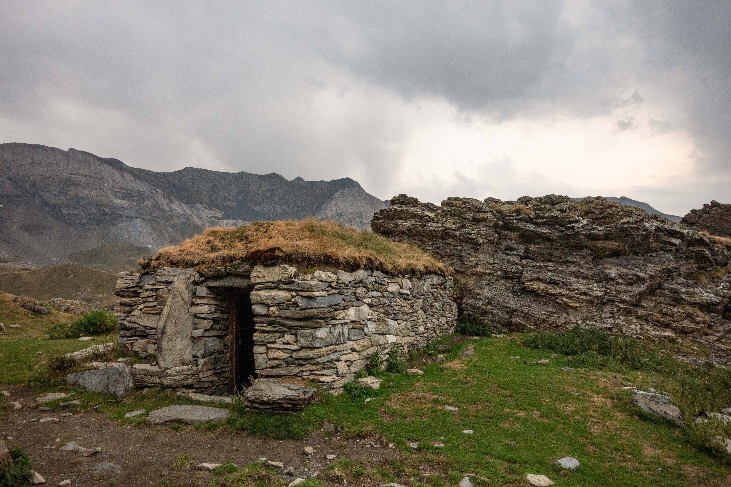Ancienne cabane de berger, témoin de l'évolution du pastoralisme