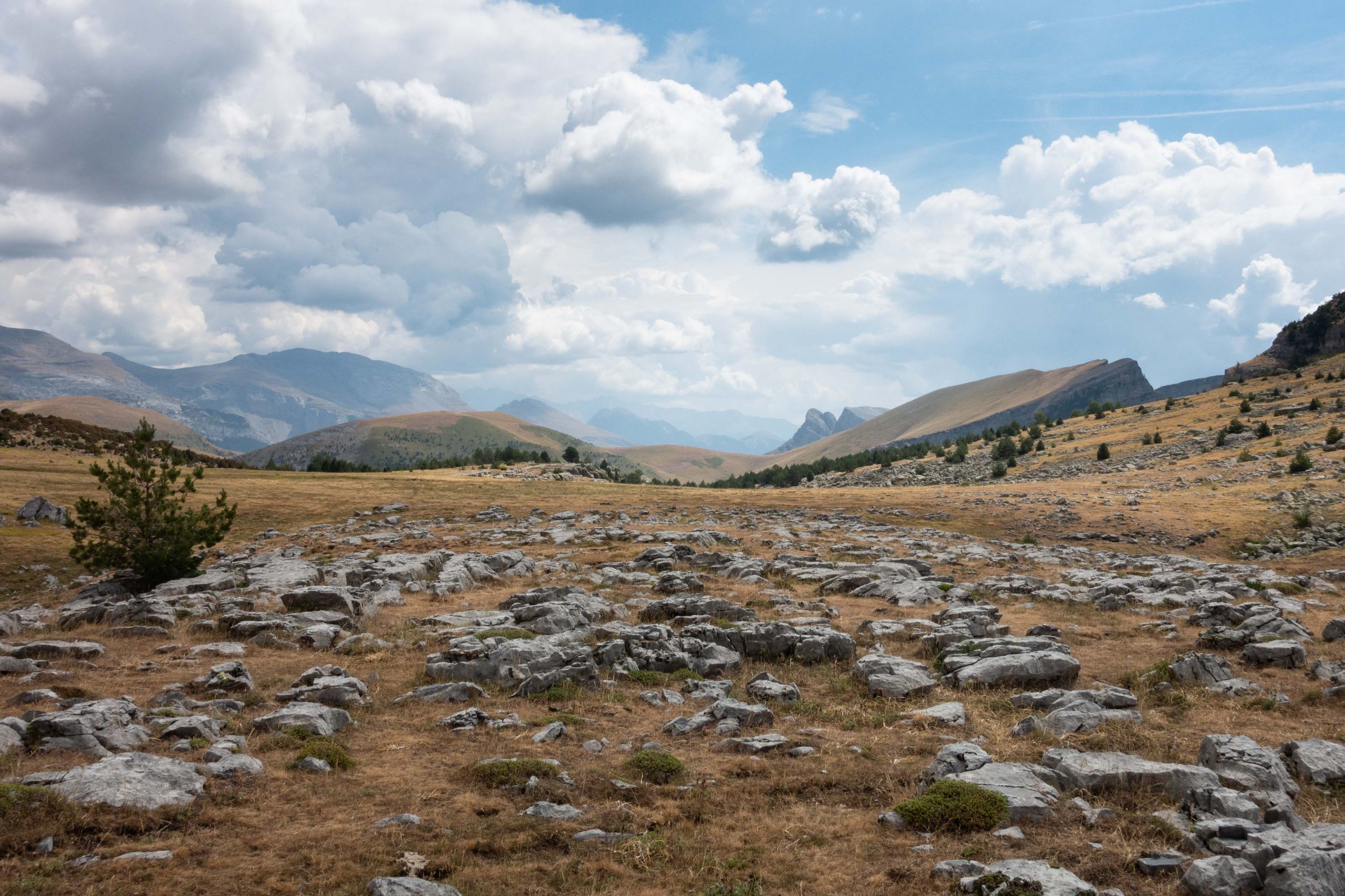 On dirait le Vercors ? C'est les Pyrénées !